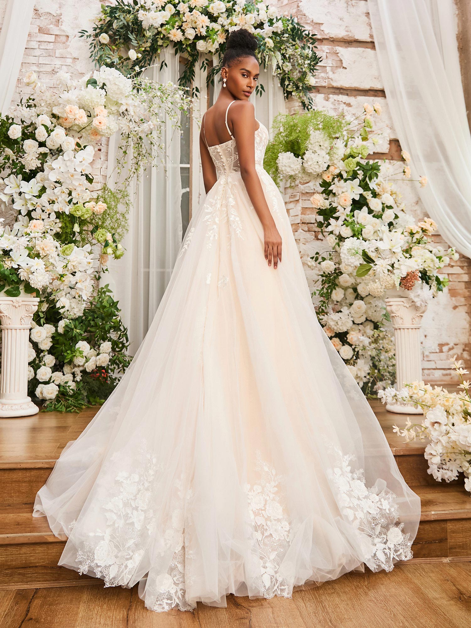 Ivory/Champagne